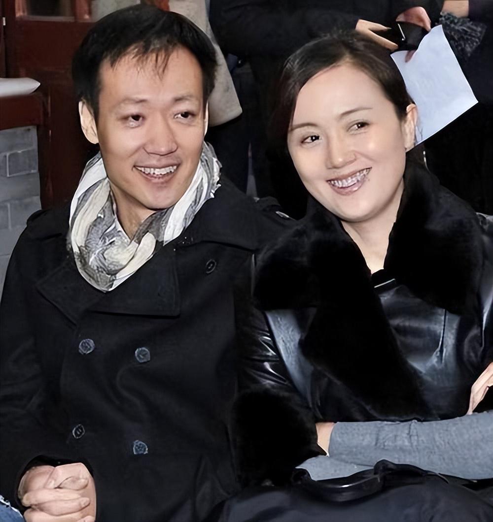 乐天堂登录入口-离过年不到2月，52岁辛柏青高调传出喜讯，朱媛媛终于可以放心了